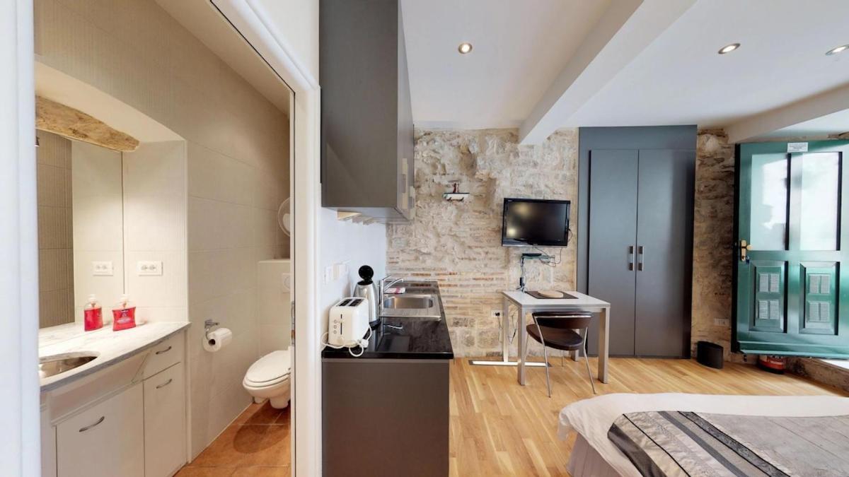 Diocletian Studio Apartments Split Exterior foto